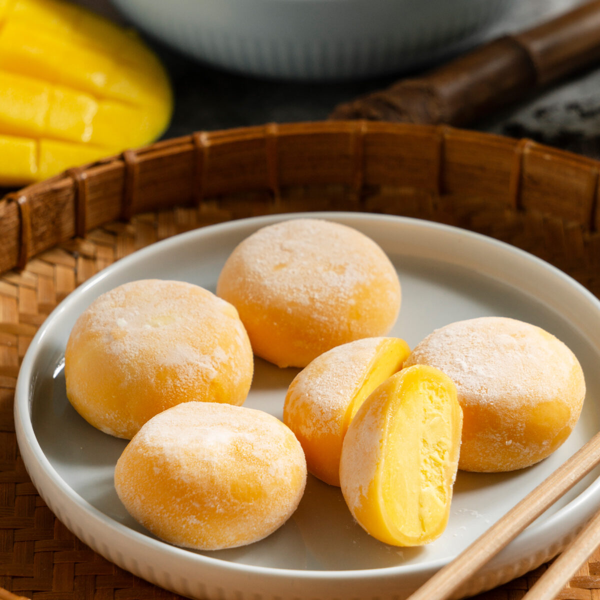 Yumochi Ice cream Mango (6 pcs/pack) - Image 4