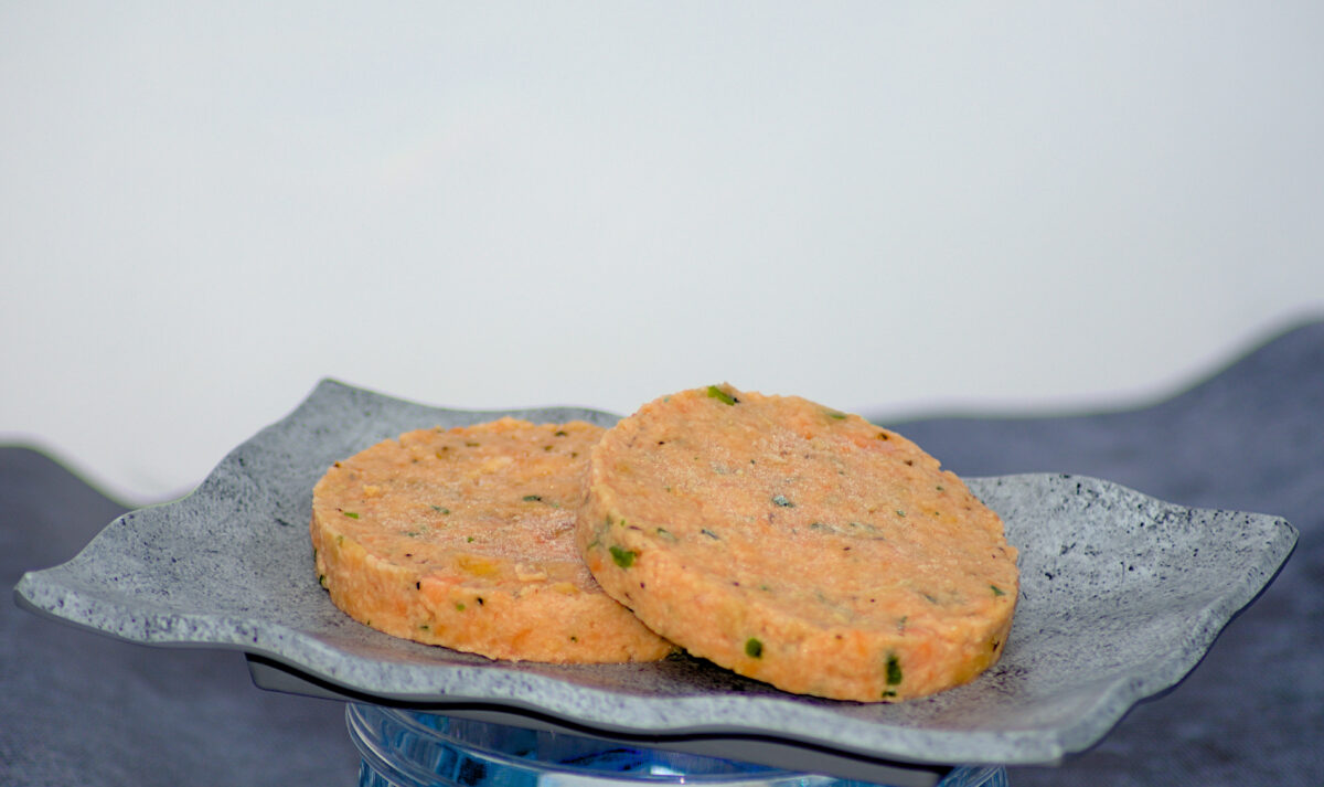 Salmon Burger 200g (2pcs) - Image 2